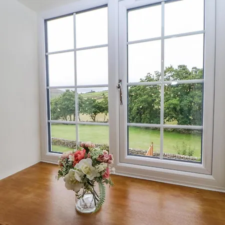 T'other End Arkle Town House *